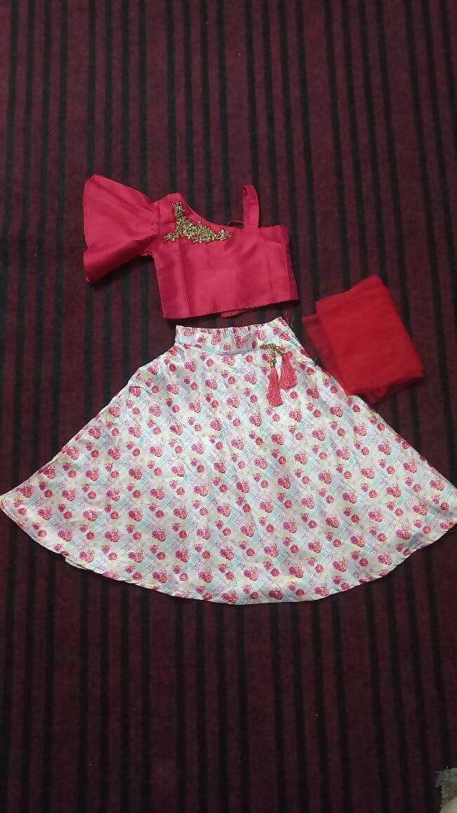 Crop top 2024 and skirt baby