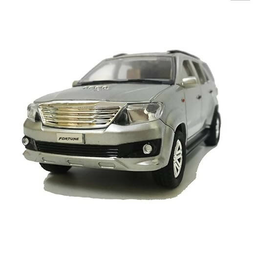 Fortuner metal 2024 toy car