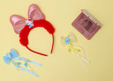 Update your little ones collection with this pretty hair accessory and she is all set for an updated look.