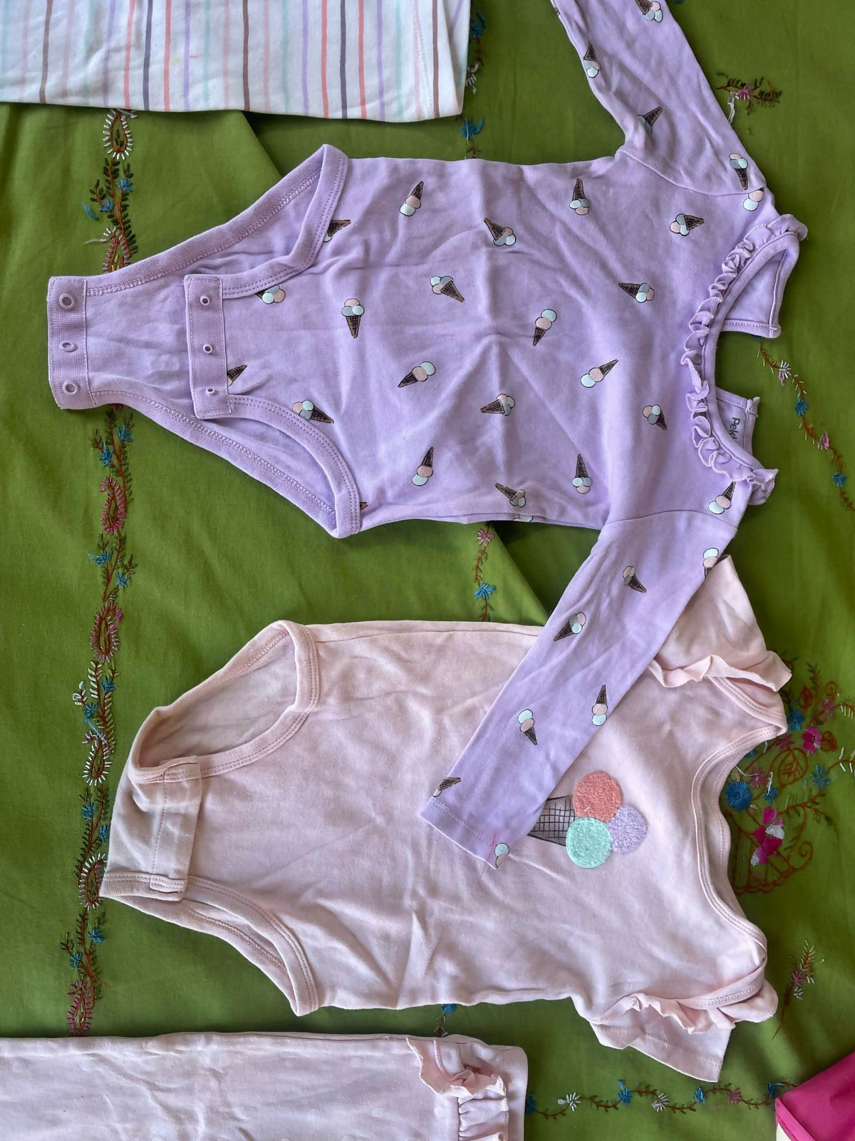 Pekkle Onesie and pyjama set (Set of 2) peach and purple