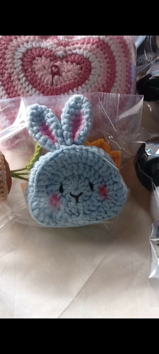 Crochet Rabbit Pouch