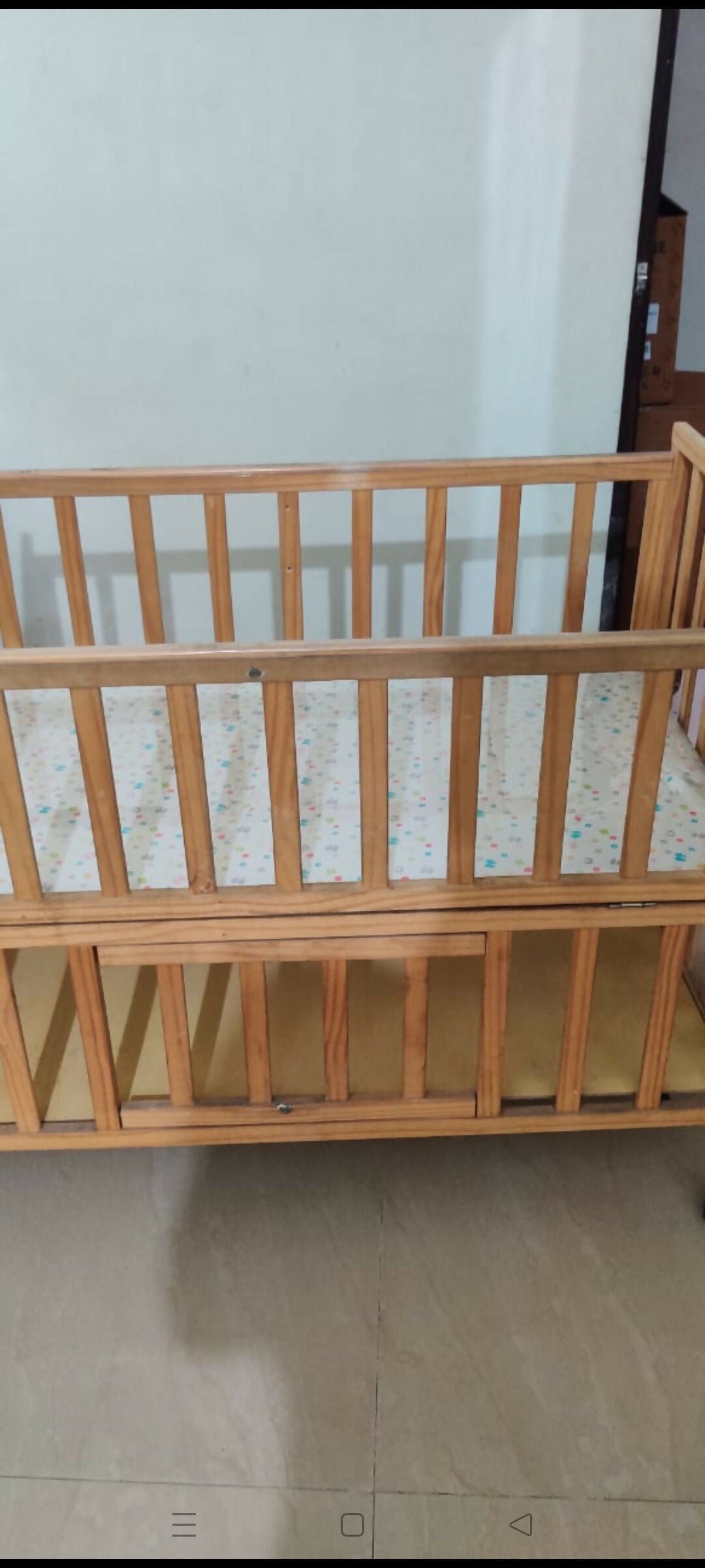 MEE MEE Baby Cot/Crib 