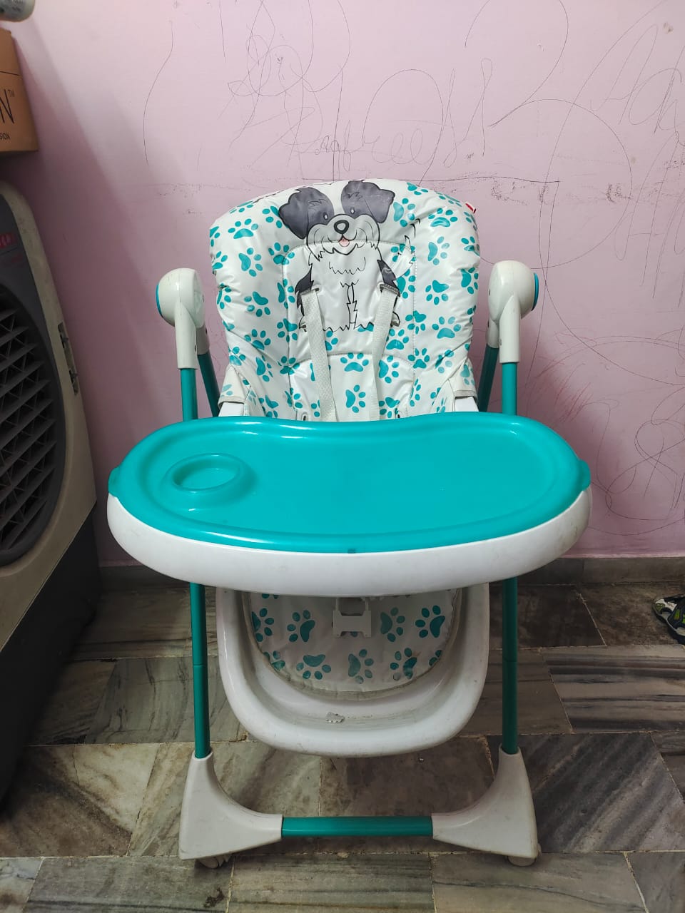 BABYHUG Fine Dine Feeding chair/ high chair