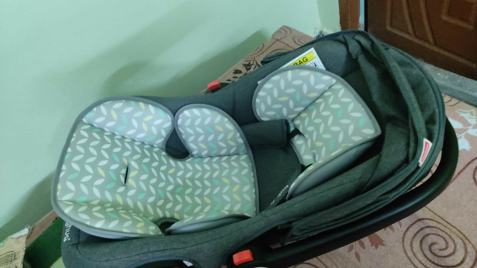 Travel with confidence and comfort using the BABYHUG Carry Cot/Car Seat—safe, versatile, and perfect for on-the-go parents!