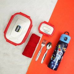 This Bento lunch box will keep your food, sandwiches, soups, beverages fresh for lunch, so you can pack your kids' lunches in the morning, and it will stay warm until lunch time .