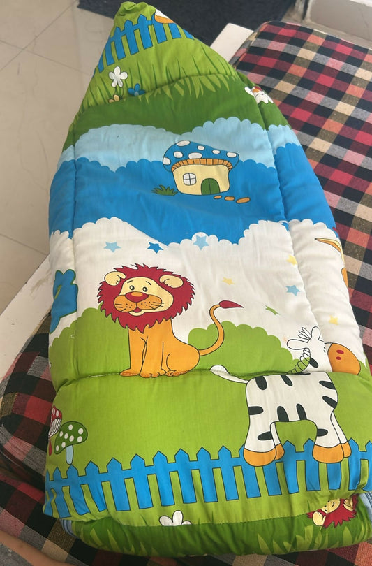 Cozy Comfort for Sweet Dreams – BABYHUG Sleeping Bag for Your Little One!