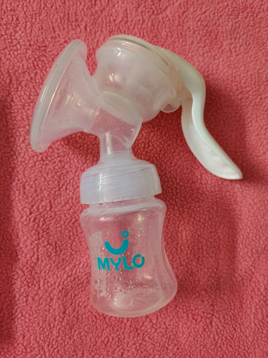 MYLO Manual Breast Pump And MEE MEE Silicon Finger Brush