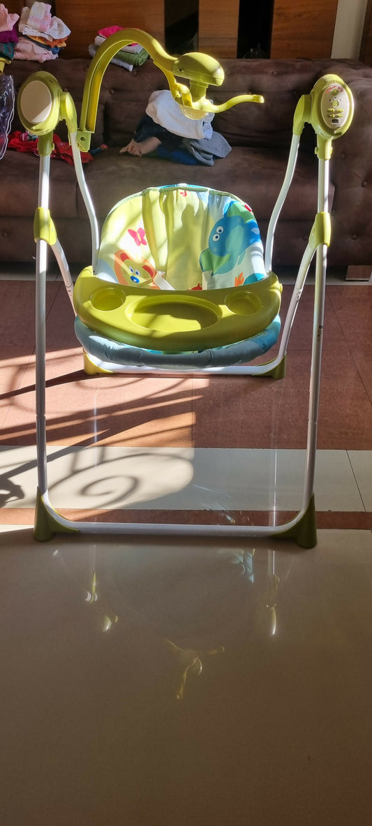 BABYHUG Gaiety Baby Automatic Swing