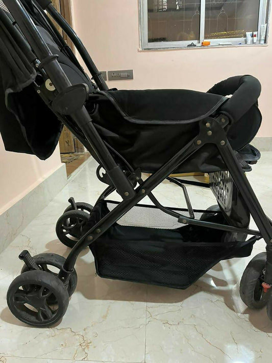 Experience style and versatility with the BABYHUG Symphony Stroller/Pram - the perfect blend of elegance, functionality, and comfort for both parent and baby.