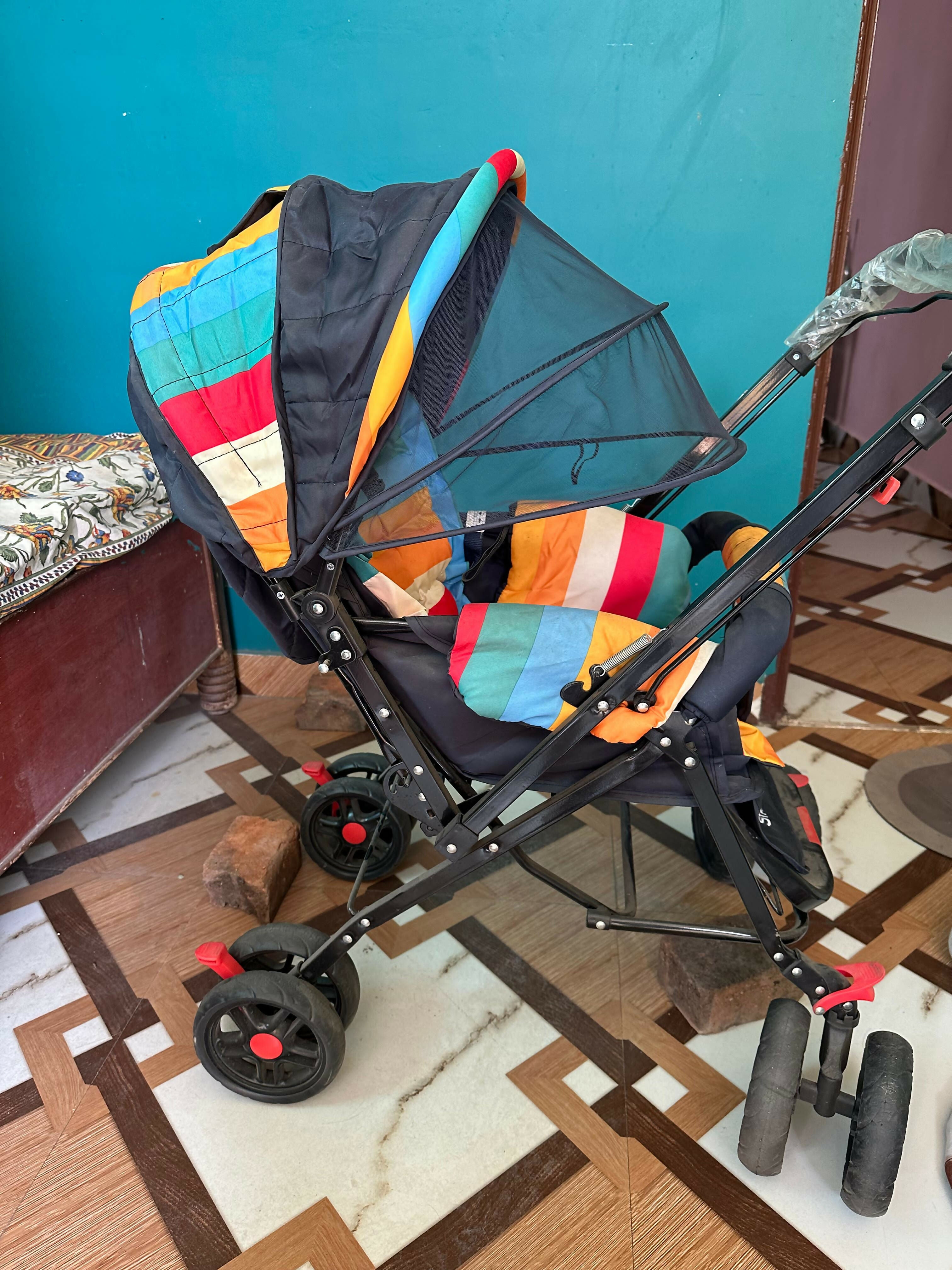 Enjoy smooth, safe, and stylish rides with the StarAndDaisy Sunrise Baby Stroller—comfort, convenience, and safety all in one!