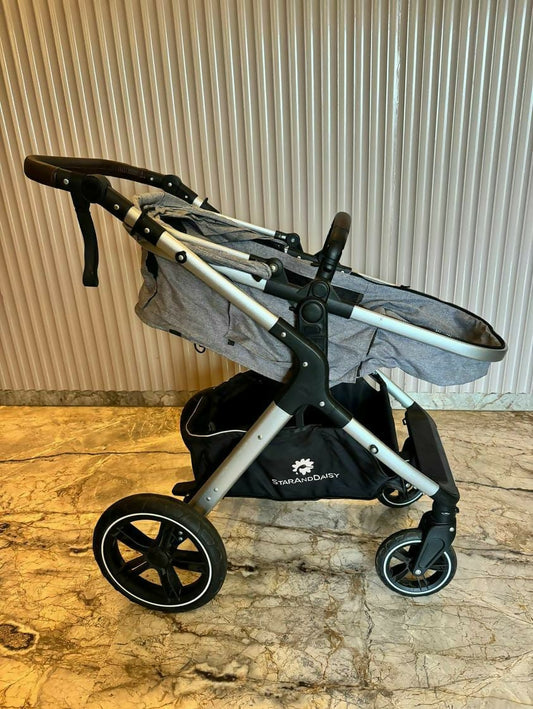 Experience luxury and convenience on the go with the STAR AND DAISY Easy Go Luxury Stroller/Pram - where style meets functionality for your baby's comfort and your convenience!