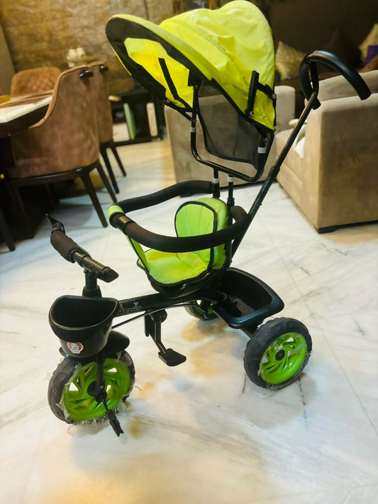 Optimize your child's outdoor playtime with our safe and versatile baby tricycle. Discover more today!