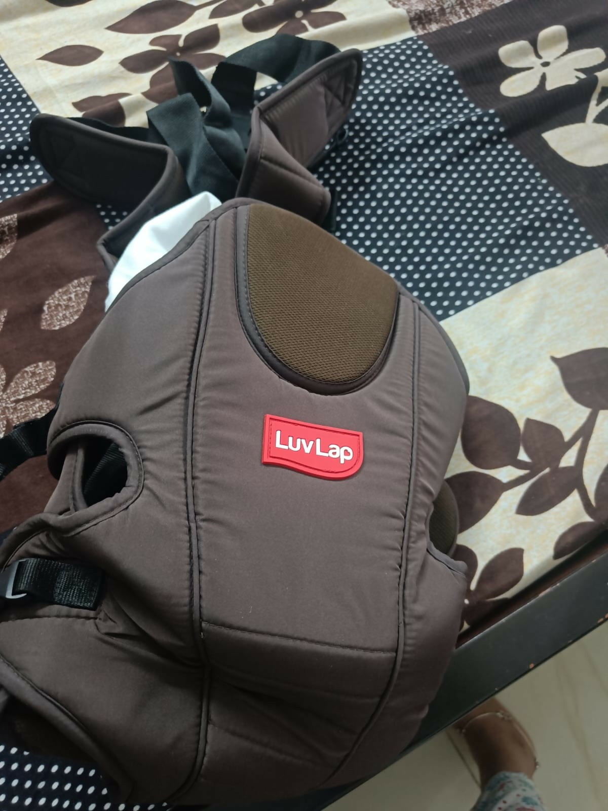 Experience versatility and comfort with the LUVLAP Galaxy 3 in 1 Baby Carrier, offering ergonomic support, multiple carrying positions, and adjustable settings for a perfect fit.