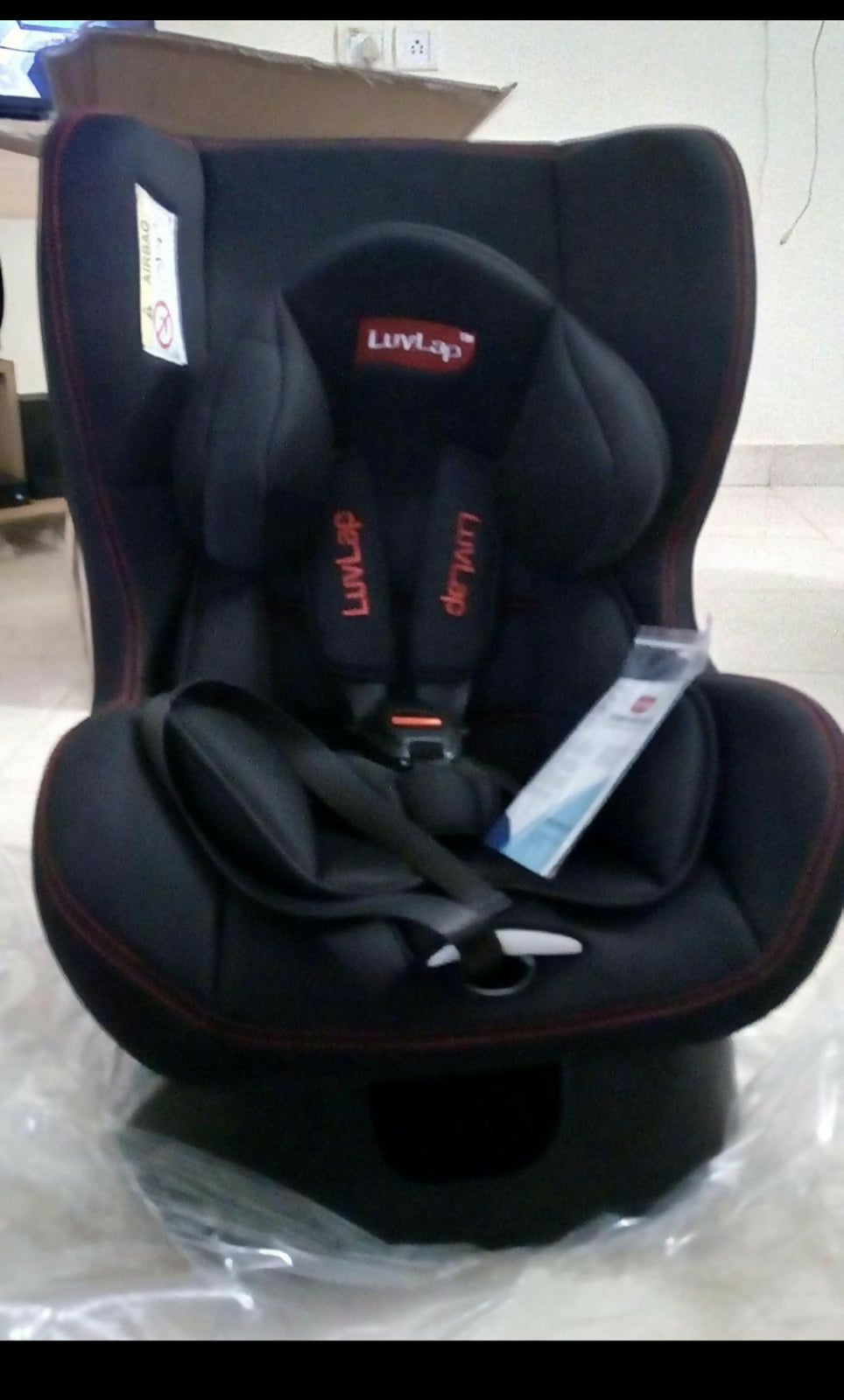 LUVLAP Convertible Car Seat – Safe and Comfortable Travel for Babies and Kids Aged 0 to 4 Years.