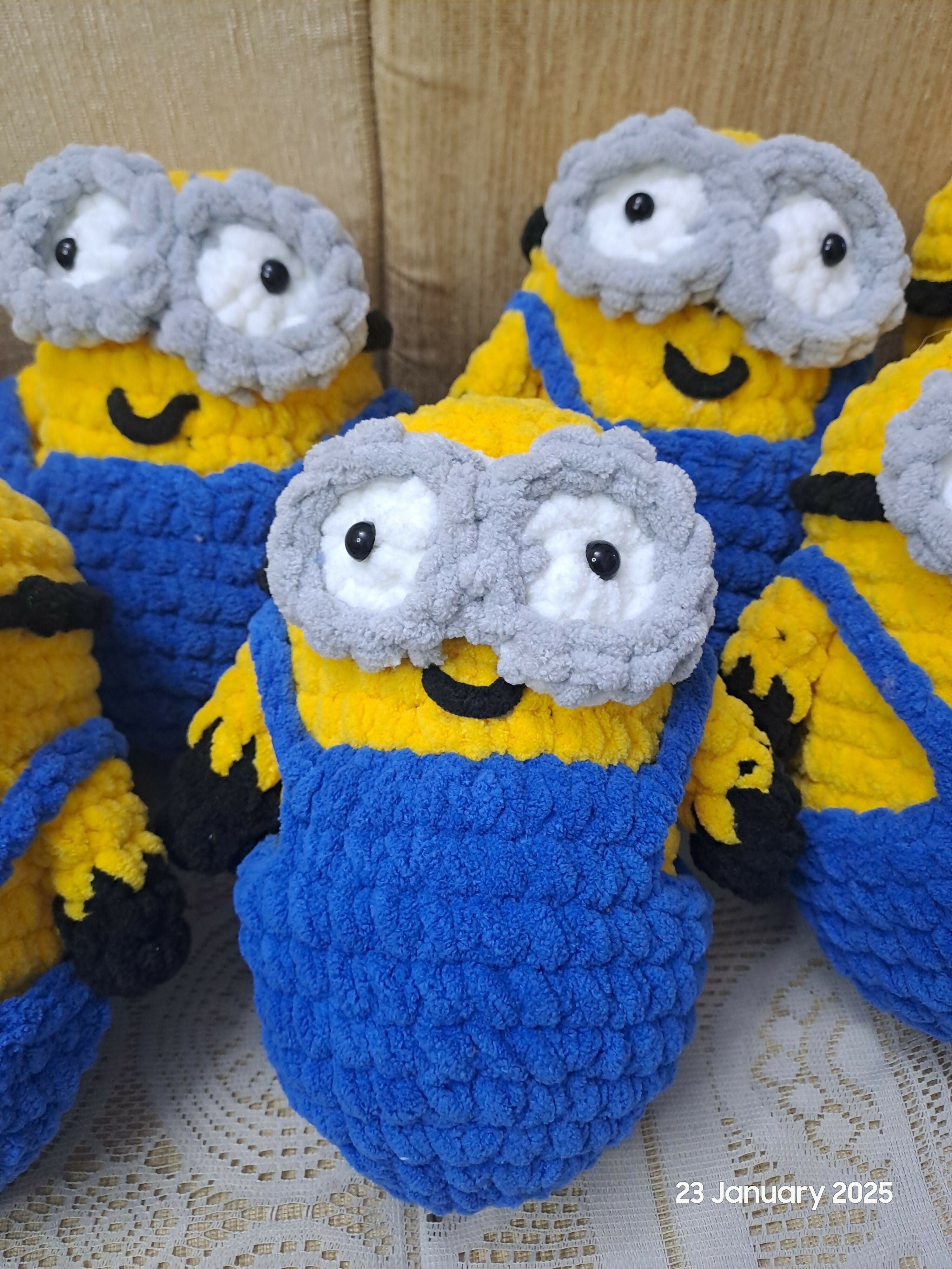 Crochet Minion Softtoy/Crochet Handmade Minion Plushie toy