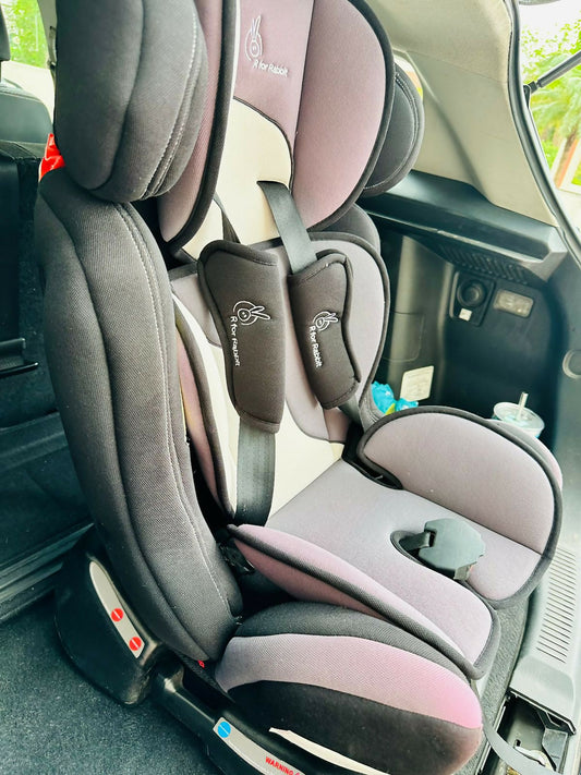 Give your toddler the ultimate comfort and safety on every journey with the R for Rabbit Jack N Jill Car Seat!






