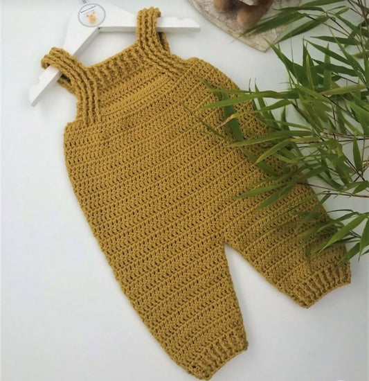 Crochet baby Romper - (Color can be customised)