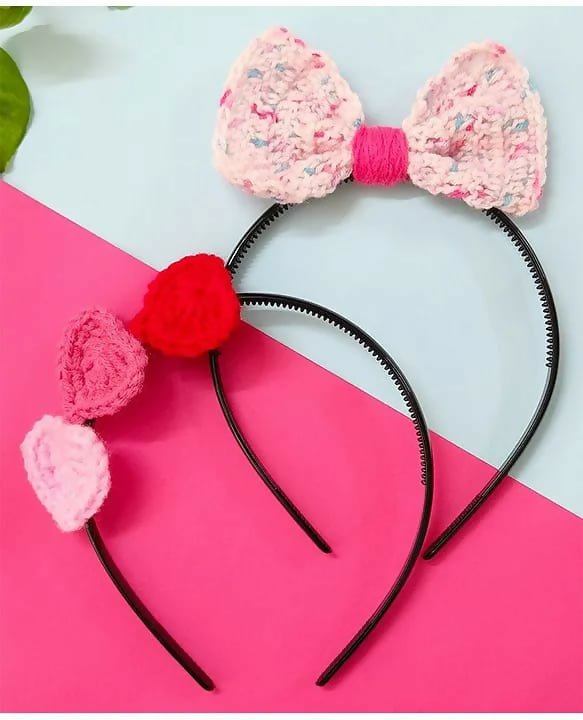 Adorn your baby girl's hair with this soft, stylish hairband for a cute and comfortable look!