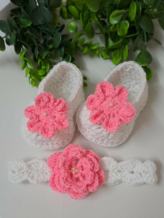 Shop our Baby Footwear with Matching Hairband set – the perfect combination of comfort, style, and charm for your little one's special moments.