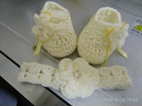 Crochet baby booties and headband