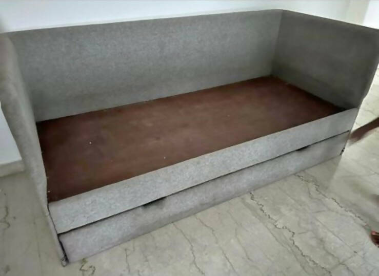 Beige Bed with Pull Out to be Picked up from BKC, Dimensions:185 Width×83 Height×82Depth cm - PyaraBaby