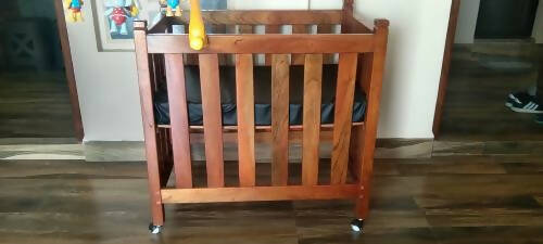 Customised Crib/Cot for Baby (Foldable), Dimensions:- 3*2 ft - PyaraBaby