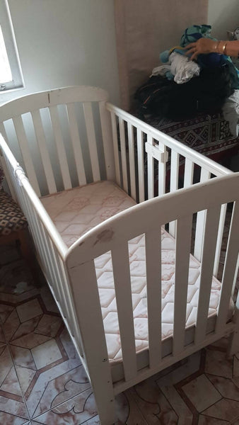 EAST COAST Anna Dropside Cot Crib for Baby with Mattress Approx dimensions 127.5L x 18.2W x 71.4H cm PyaraBaby