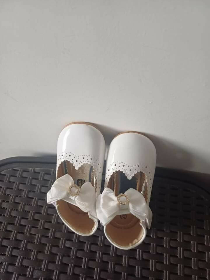 Cute walk baby online shoes