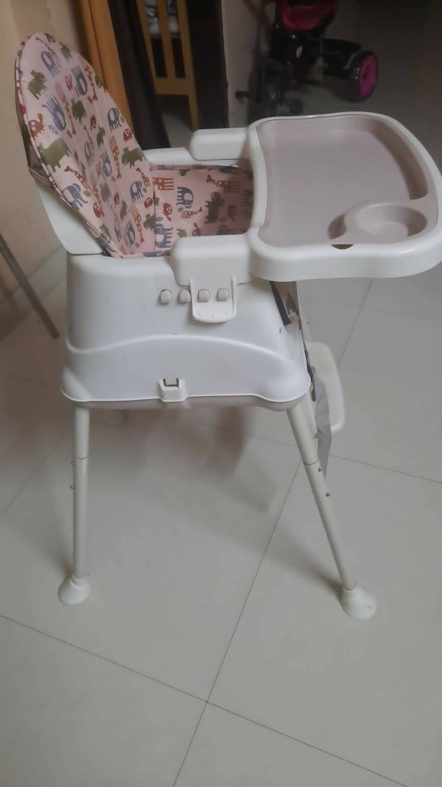 Luvlap 3 in discount 1 baby high chair