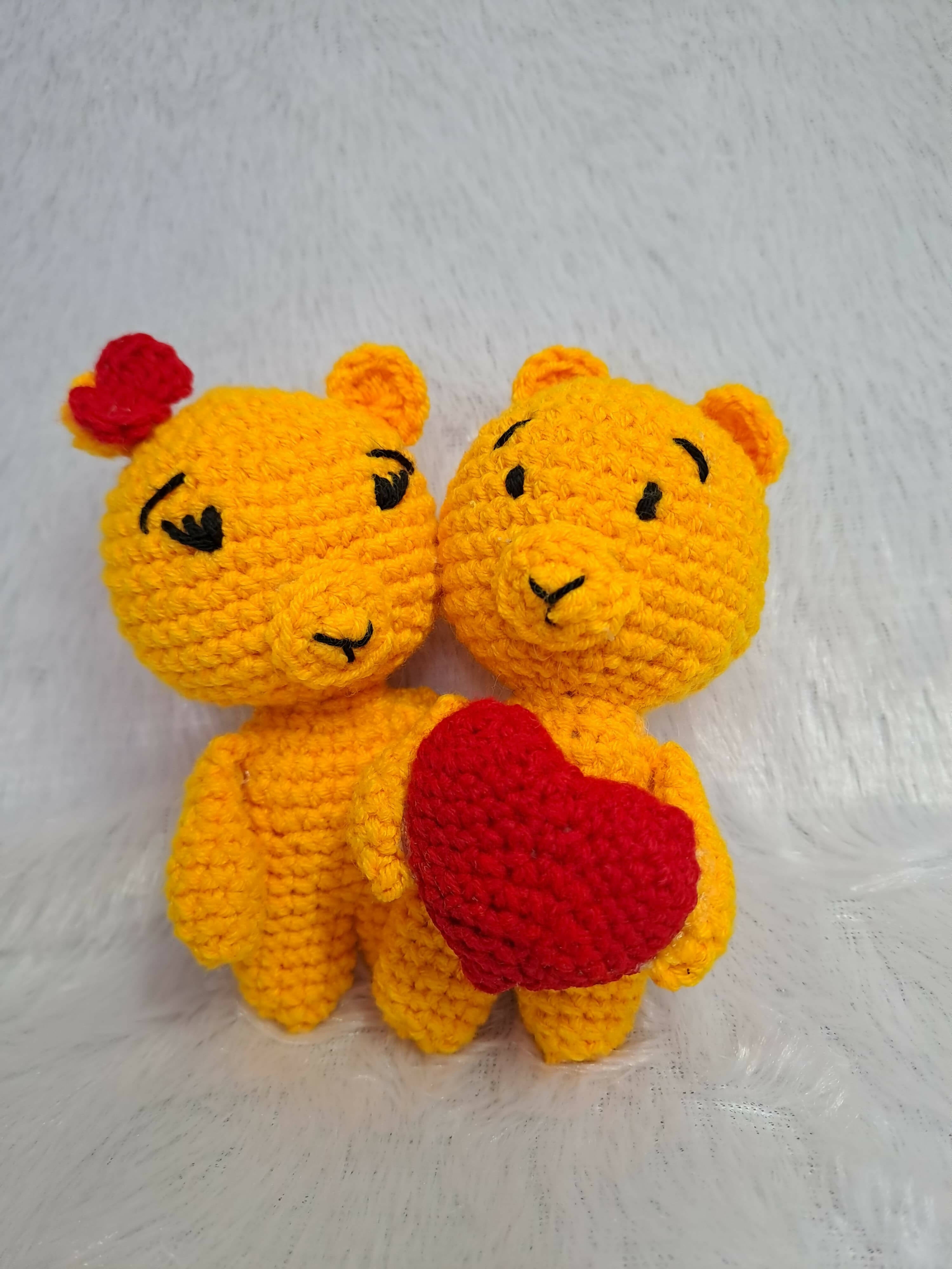 Crochet Handmade Couple of Pooh with heart 