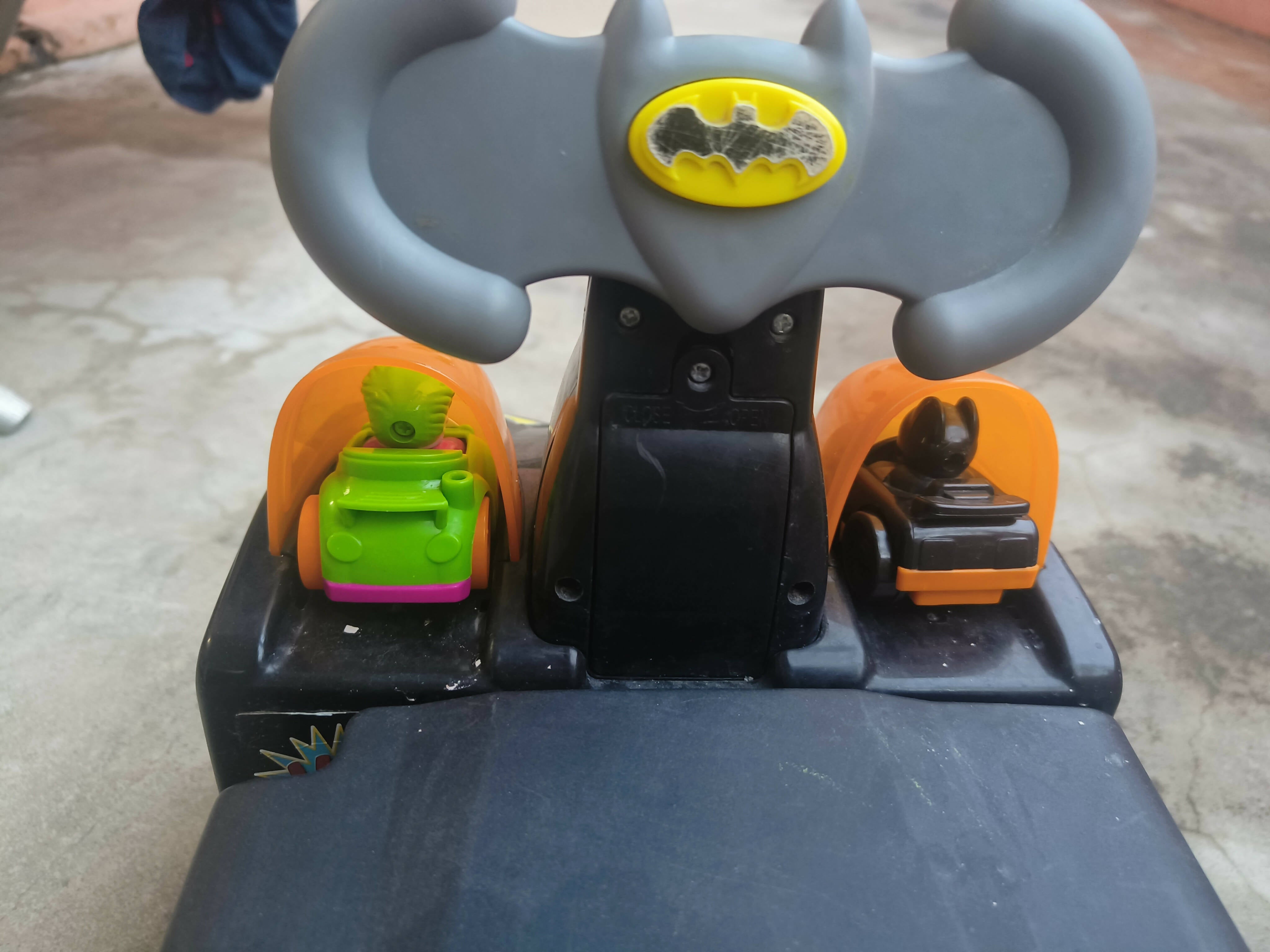 Batman ride deals on toy