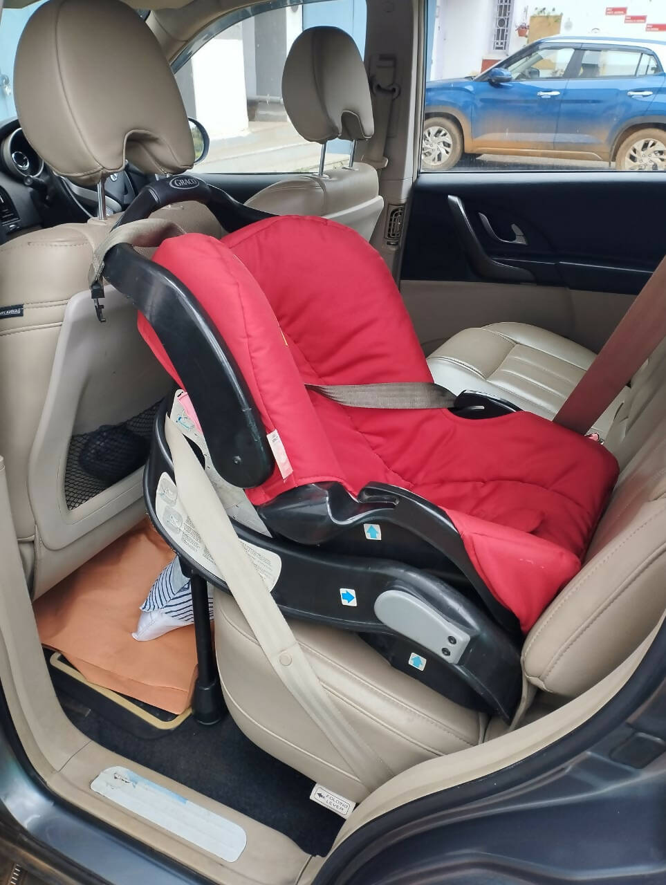 Graco snuggle ride outlet car seat