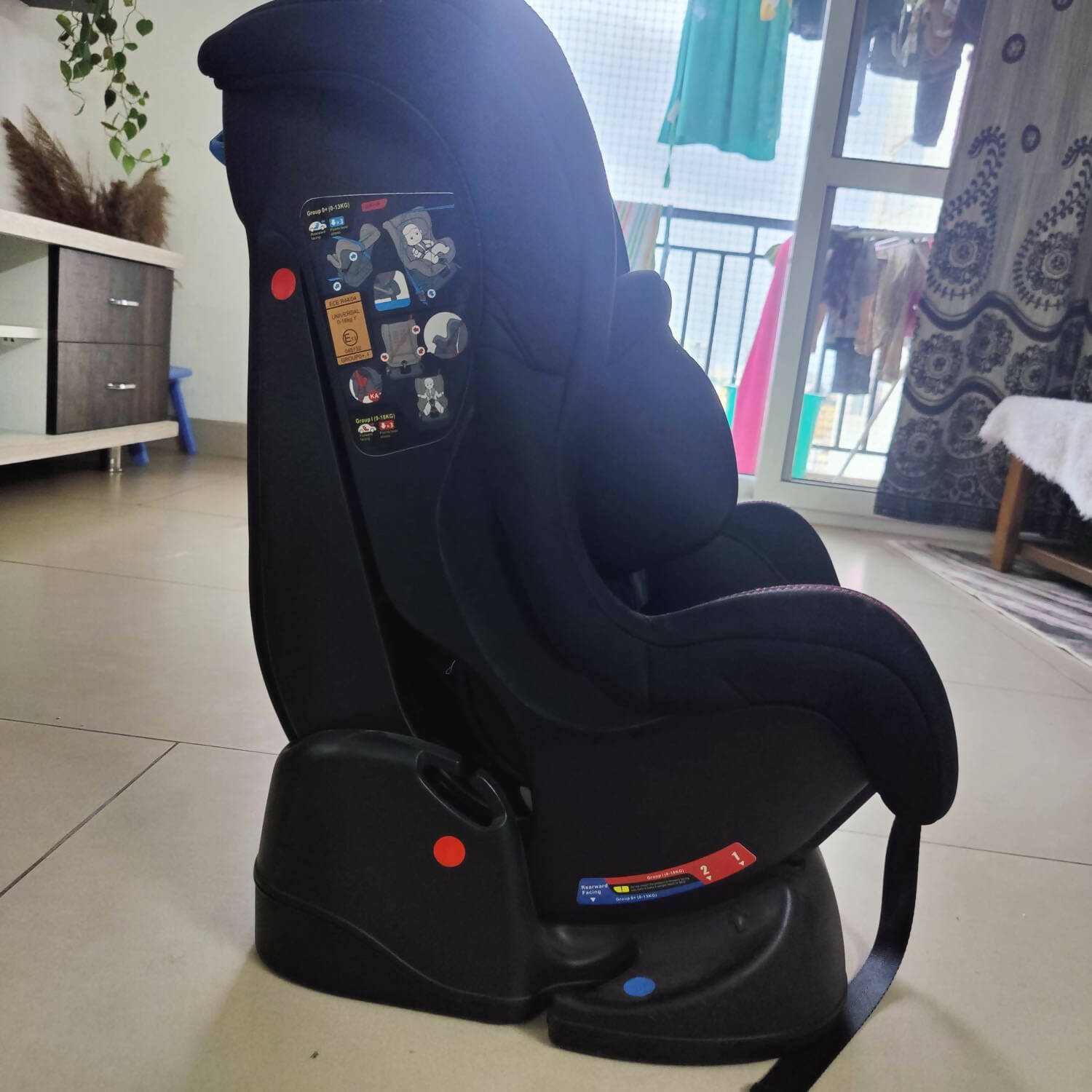 LUVLAP Car Seat- Black - PyaraBaby