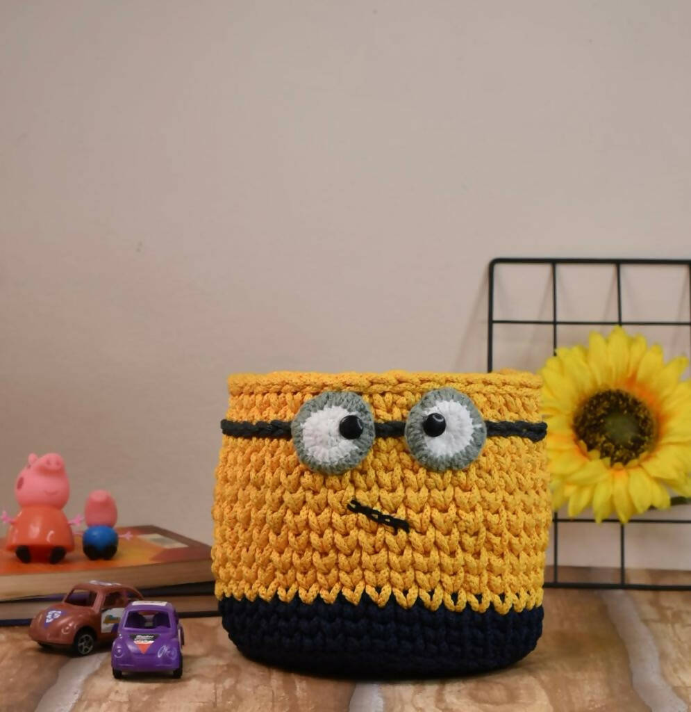 Cute and Cuddly Minion Basket - PyaraBaby