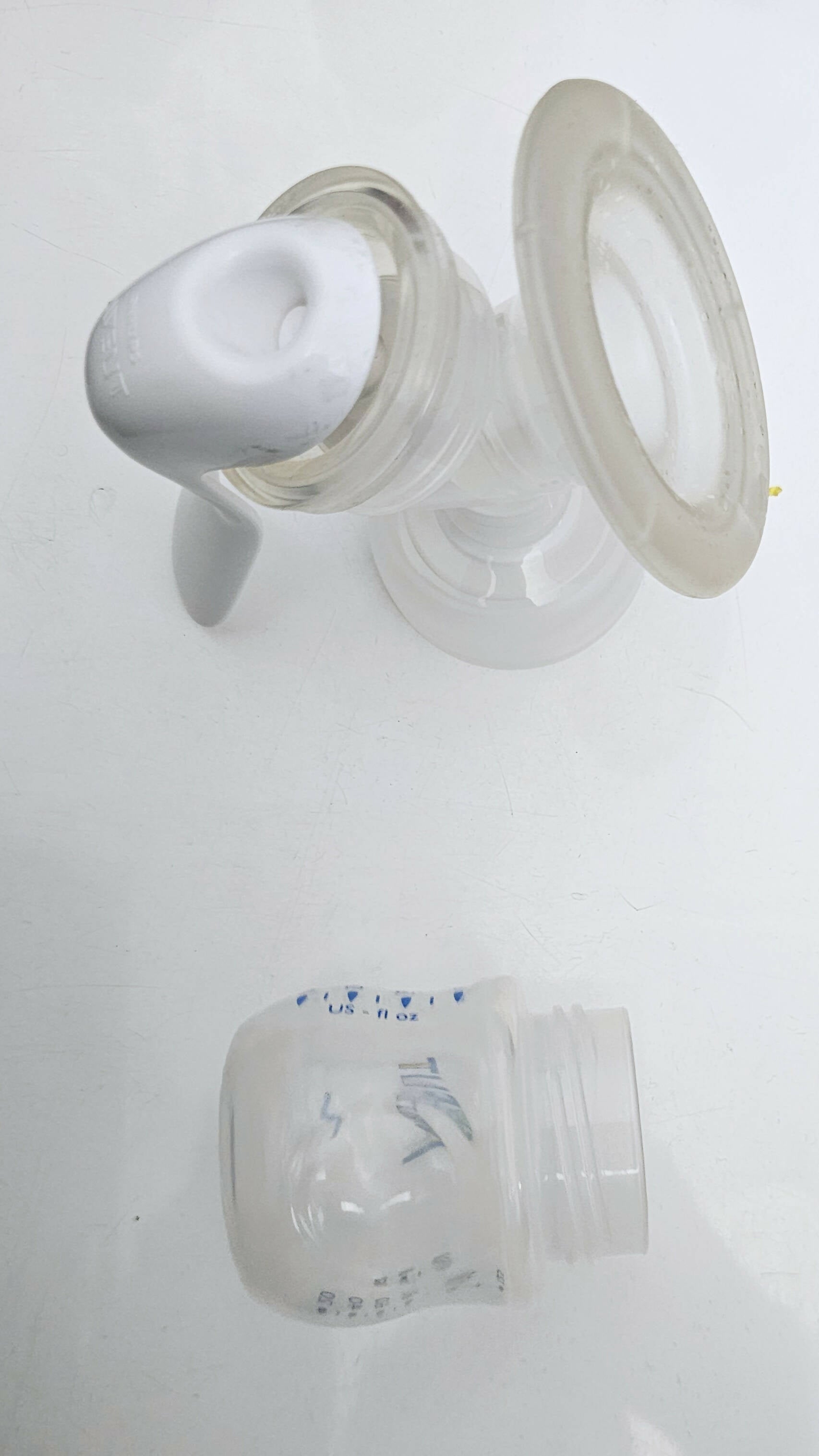 PHILIPS AVENT Manual Breast Pump - PyaraBaby