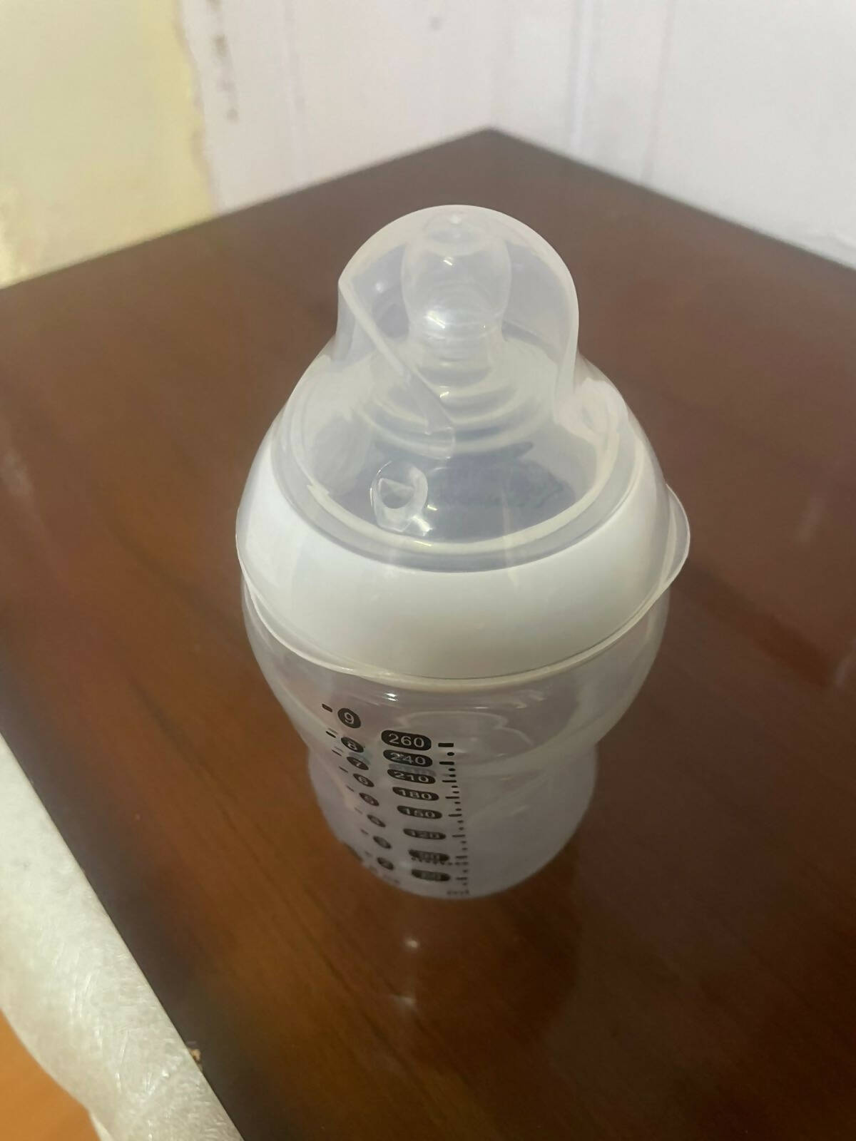 Tommee Tippee Anti-Colic Baby Bottles Slow Flow Breast-Like Nipple