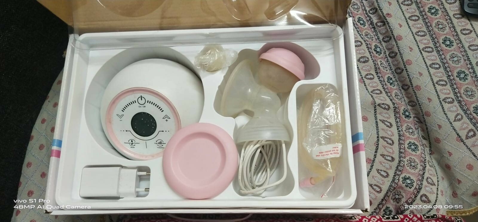 JUST BORN Electric Breast Pump - PyaraBaby