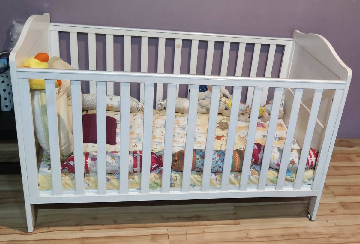 Darlington cot sale