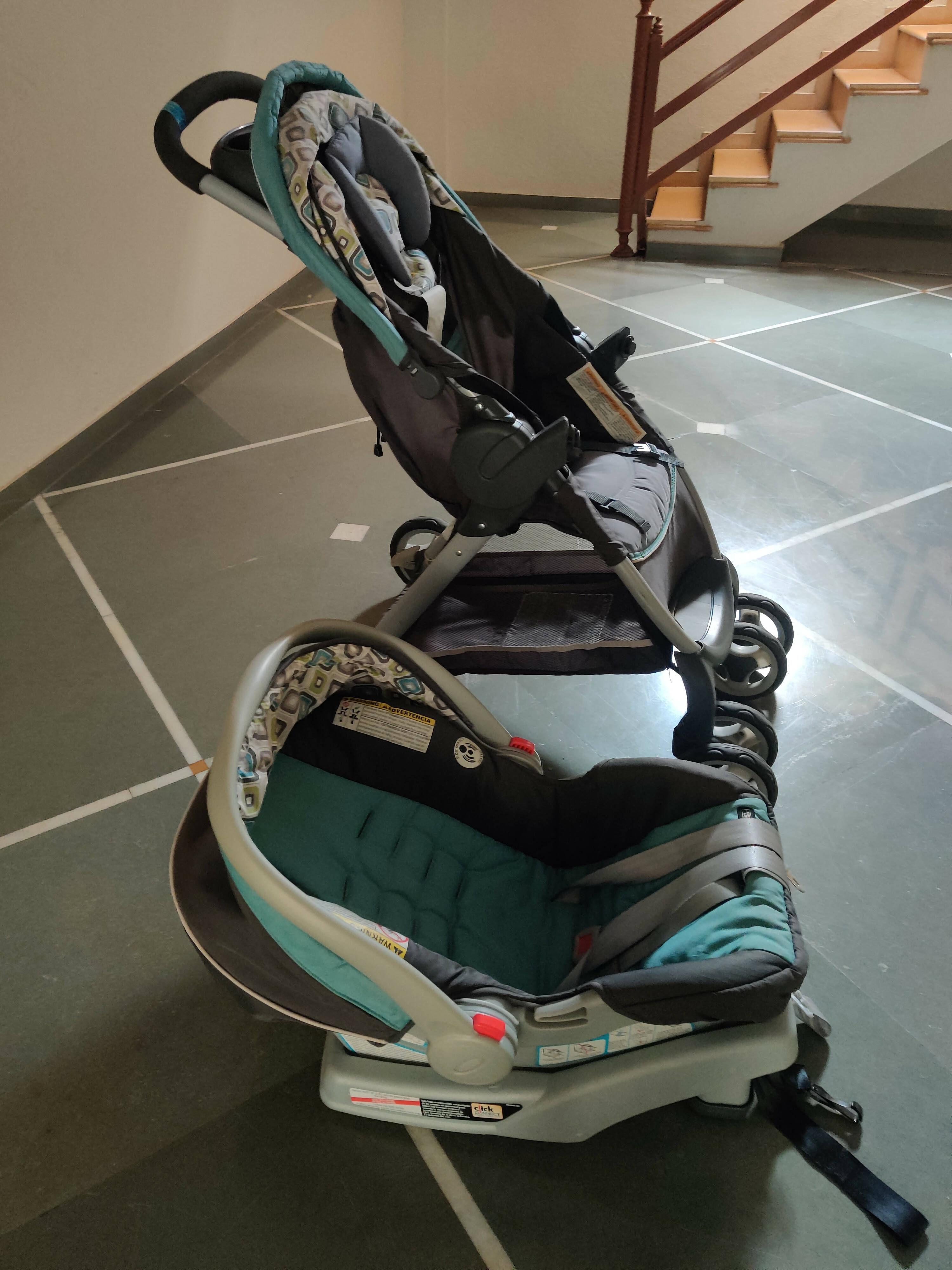 Graco fastaction travel system cheap with snugride 30 lx